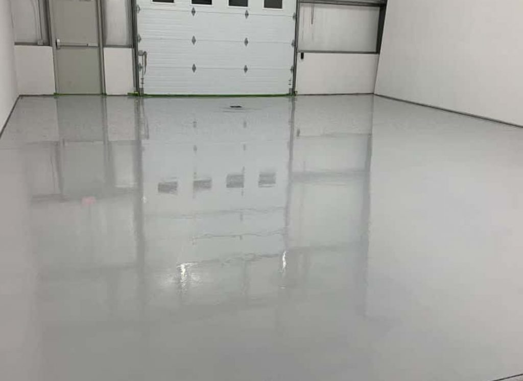 Solid Color Polyaspartic Shop Floor